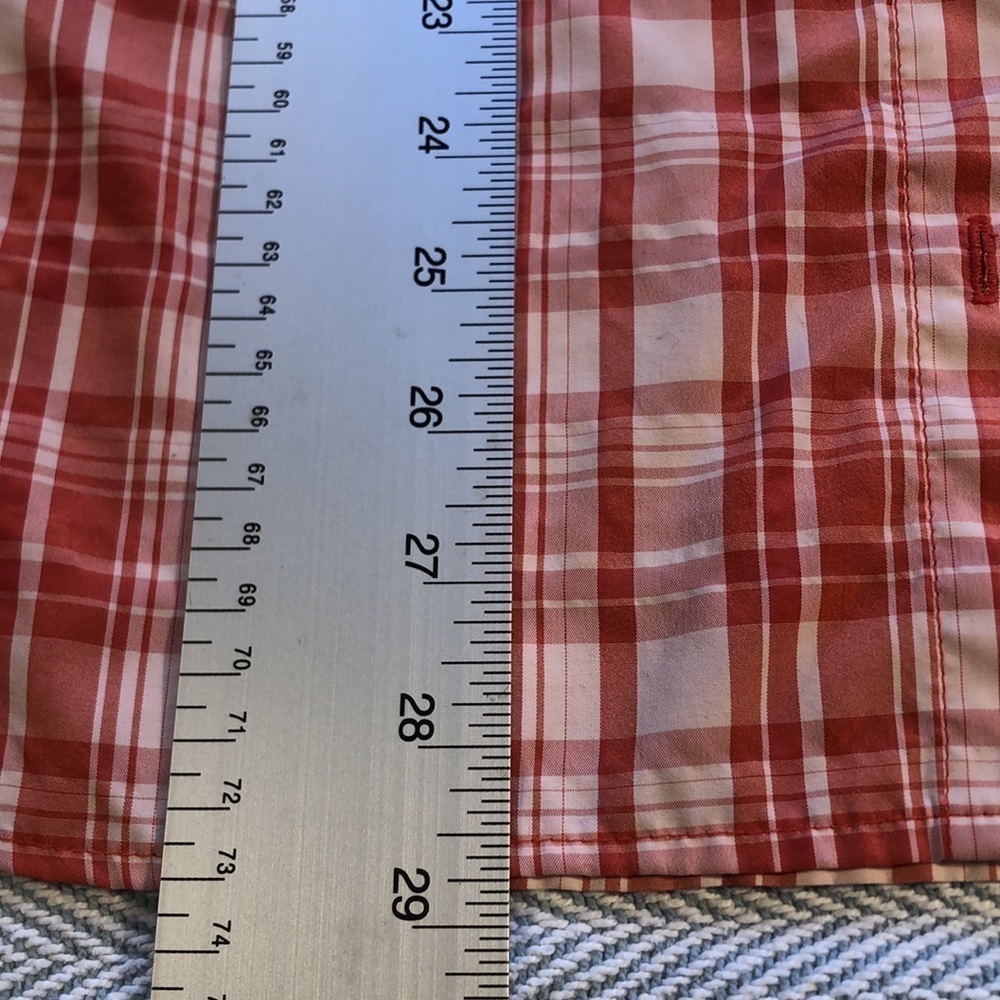 EDDIE  BAUER  2XL short sleeve Vented sides Pockets Bust Darts shirt. Cooling. - Picture 11 of 15